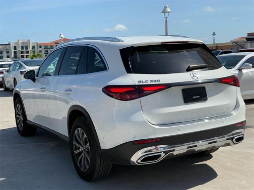 2023 Mercedes-Benz GLC 300 Base