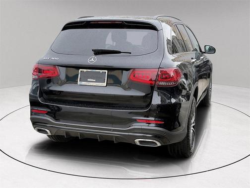 2022 Mercedes-Benz GLC 300 Base