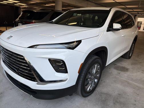 Summit White 2025 Buick Enclave Preferred