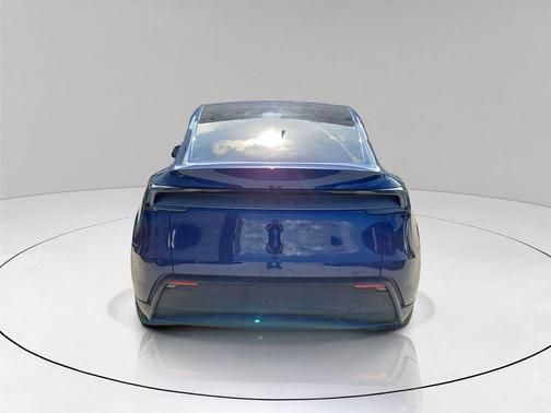 Blue 2026 Tesla Model Y PREMIUM
