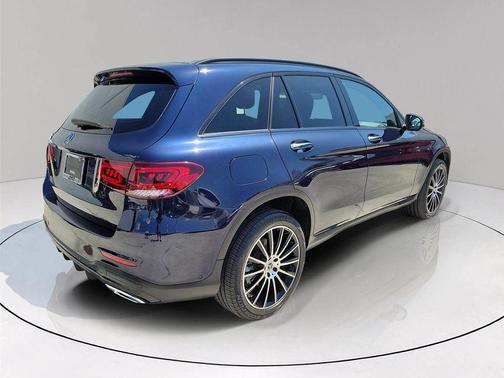 Lunar Blue Metallic 2022 Mercedes-Benz GLC 300 Base