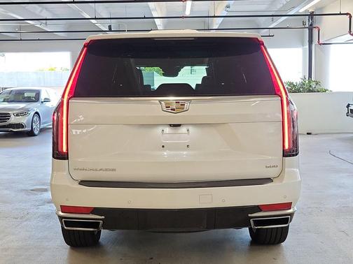 Crystal White Tri-Coat 2023 Cadillac Escalade Premium Luxury