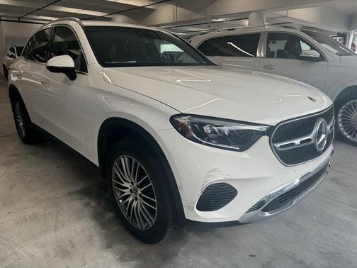2025 Mercedes-Benz GLC 300 Base