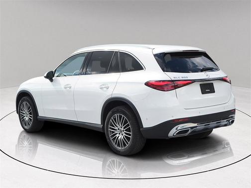 2025 Mercedes-Benz GLC 300 Base