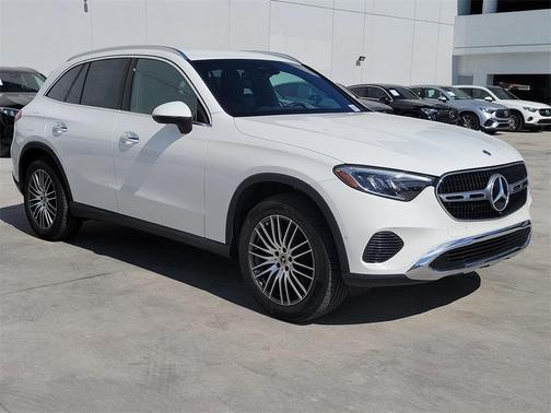 2025 Mercedes-Benz GLC 300 Base