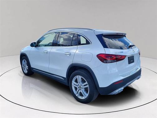 2022 Mercedes-Benz GLA 250 Base