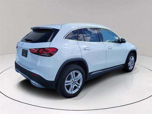 2022 Mercedes-Benz GLA 250 Base
