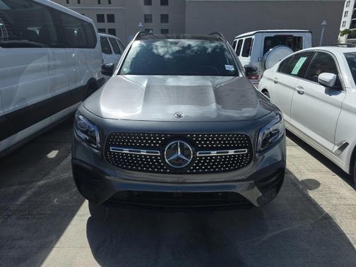 2023 Mercedes-Benz GLB 250 Base