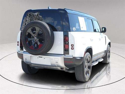 2024 Land Rover Defender P400 S