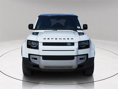 2024 Land Rover Defender P400 S