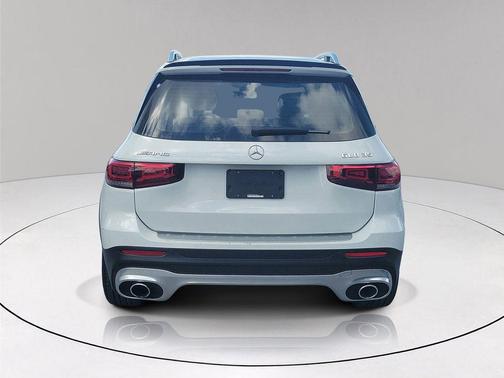 Digital White 2022 Mercedes-Benz AMG GLB 35 Base
