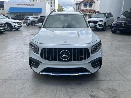 Digital White 2022 Mercedes-Benz AMG GLB 35 Base