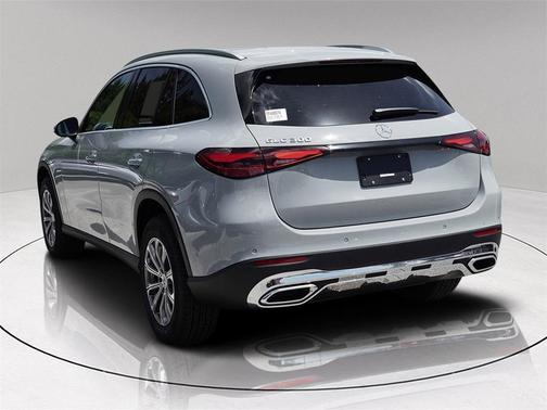 2026 Mercedes-Benz GLC 300