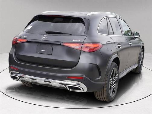 2025 Mercedes-Benz GLC 350e Base 4MATIC