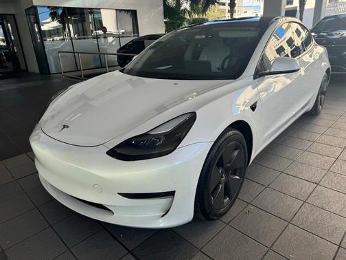 2023 Tesla Model 3 Base