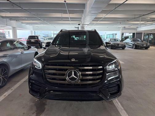 Obsidian Black Metallic 2024 Mercedes-Benz GLS 450 4MATIC
