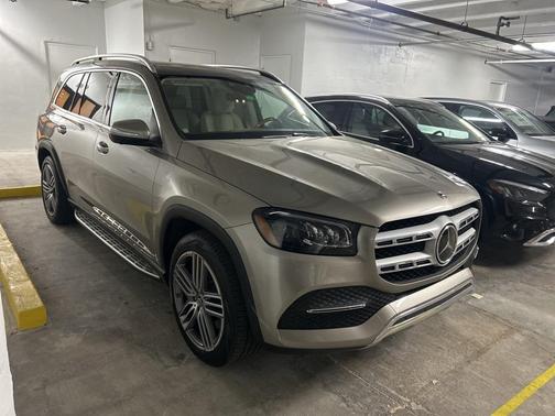 2022 Mercedes-Benz GLS 450 4MATIC