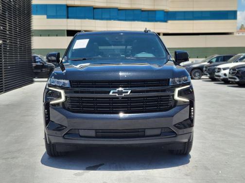 Black Metallic 2024 Chevrolet Suburban RST