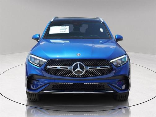 2025 Mercedes-Benz GLC 350e Base 4MATIC