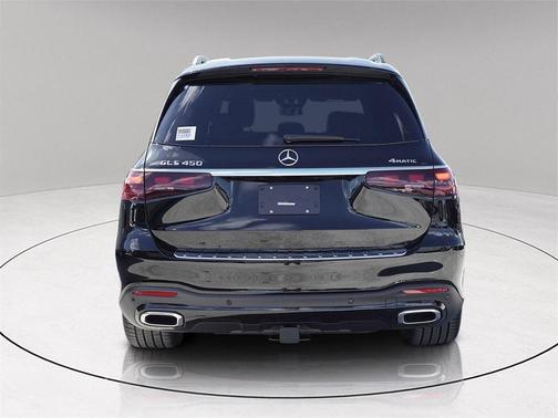 2026 Mercedes-Benz GLS 450
