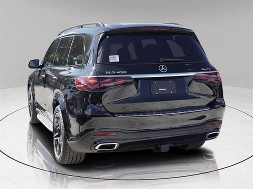 2026 Mercedes-Benz GLS 450