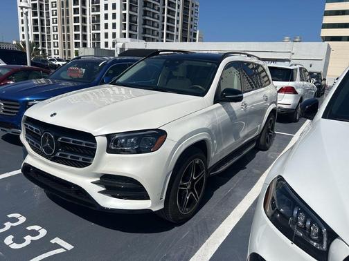 MANUFAKTUR Diamond White Metallic 2023 Mercedes-Benz GLS 450 4MATIC