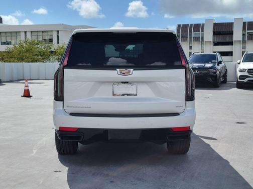 2024 Cadillac Escalade Sport Platinum