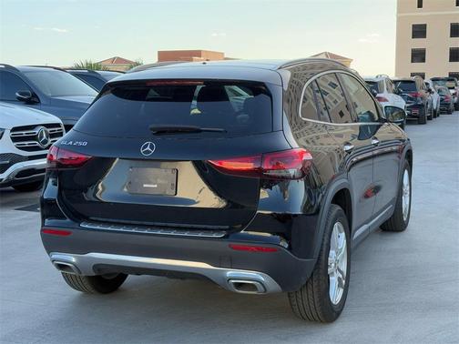 2022 Mercedes-Benz GLA 250 Base