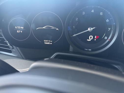 2022 Porsche 911 Carrera