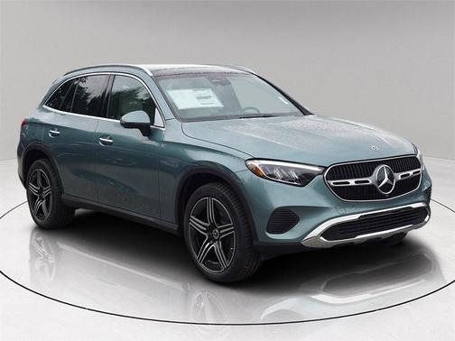 2026 Mercedes-Benz GLC 300 Base