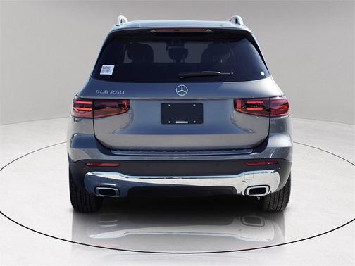 2026 Mercedes-Benz GLB 250 Base