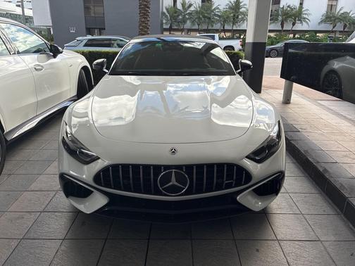 2022 Mercedes-Benz AMG SL 63 Base