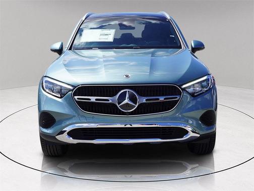 2026 Mercedes-Benz GLC 300 