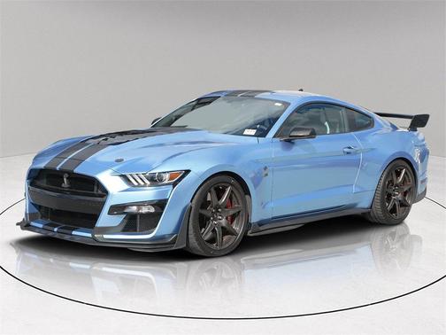 2022 Ford Shelby GT500 Base