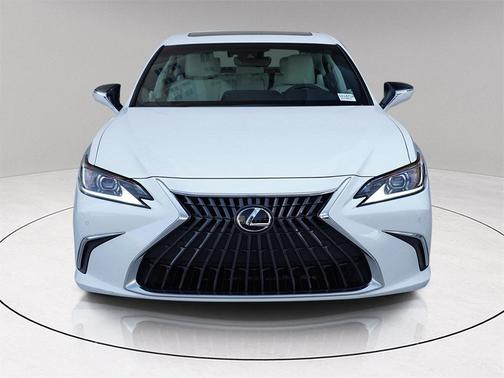 2022 Lexus ES 350 Base