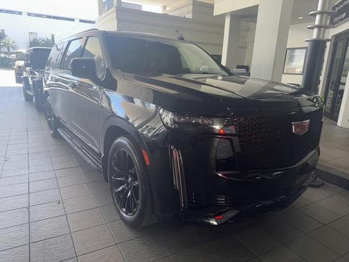 2023 Cadillac Escalade ESV Sport Platinum