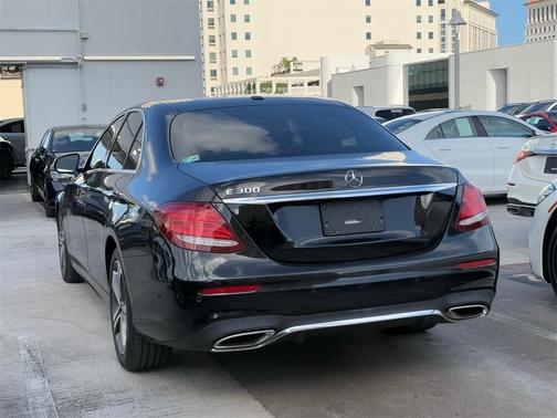 2019 Mercedes-Benz E-Class E 300