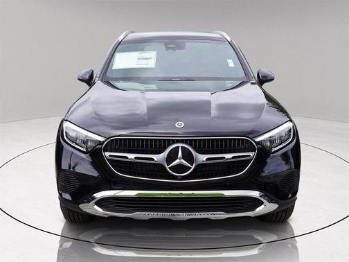 2026 Mercedes-Benz GLC 300 Base