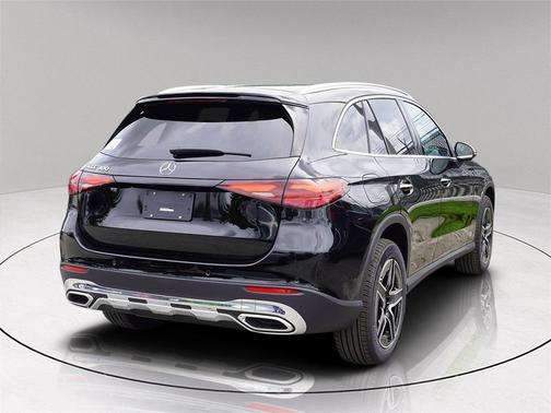 2026 Mercedes-Benz GLC 300 Base