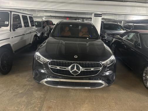 2023 Mercedes-Benz GLC 300 Base