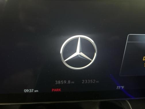 2023 Mercedes-Benz GLC 300 Base