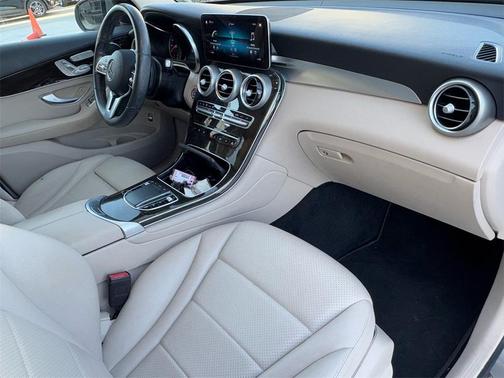 2021 Mercedes-Benz GLC 300 Base