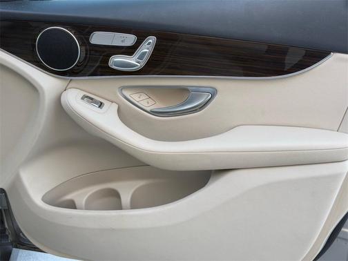 2021 Mercedes-Benz GLC 300 Base