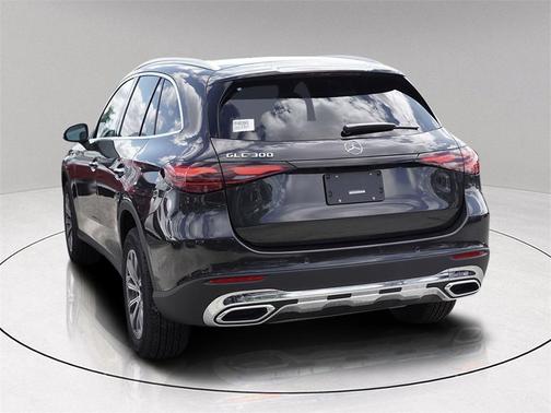 2026 Mercedes-Benz GLC 300 Base