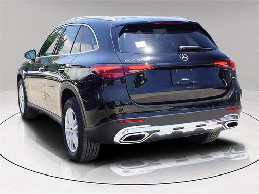 2025 Mercedes-Benz GLC 300 Base