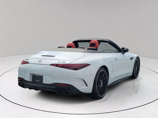 MANUFAKTUR Moonlight White Metallic 2024 Mercedes-Benz AMG SL 63 Base