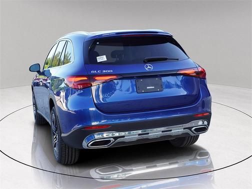 2026 Mercedes-Benz GLC 300 Base