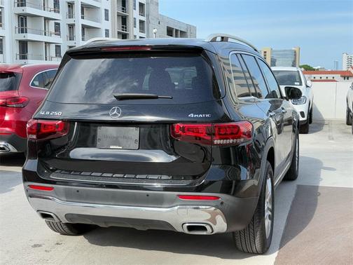 2021 Mercedes-Benz GLB 250 Base 4MATIC