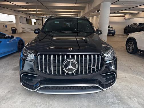 2023 Mercedes-Benz AMG GLS 63 Base 4MATIC