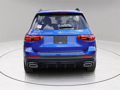 2025 Mercedes-Benz GLB 250 Base